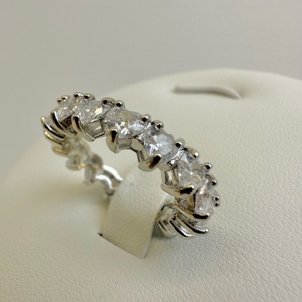 HEART ❤️ SHAPED Diamond Eternity Band - Picture 4 of 9